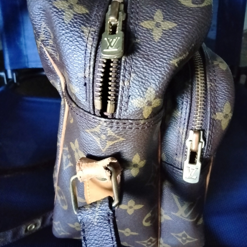 (SOLD)💯 Authentic Louis Vuitton Nile GM bag & dust bag - Picture 7 of 12